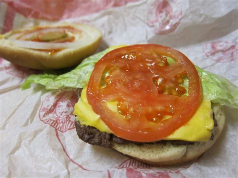 calories in jr cheeseburger wendy's